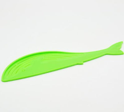 Creative whale shaped green plastic pot strainer for washing rice and vegetables